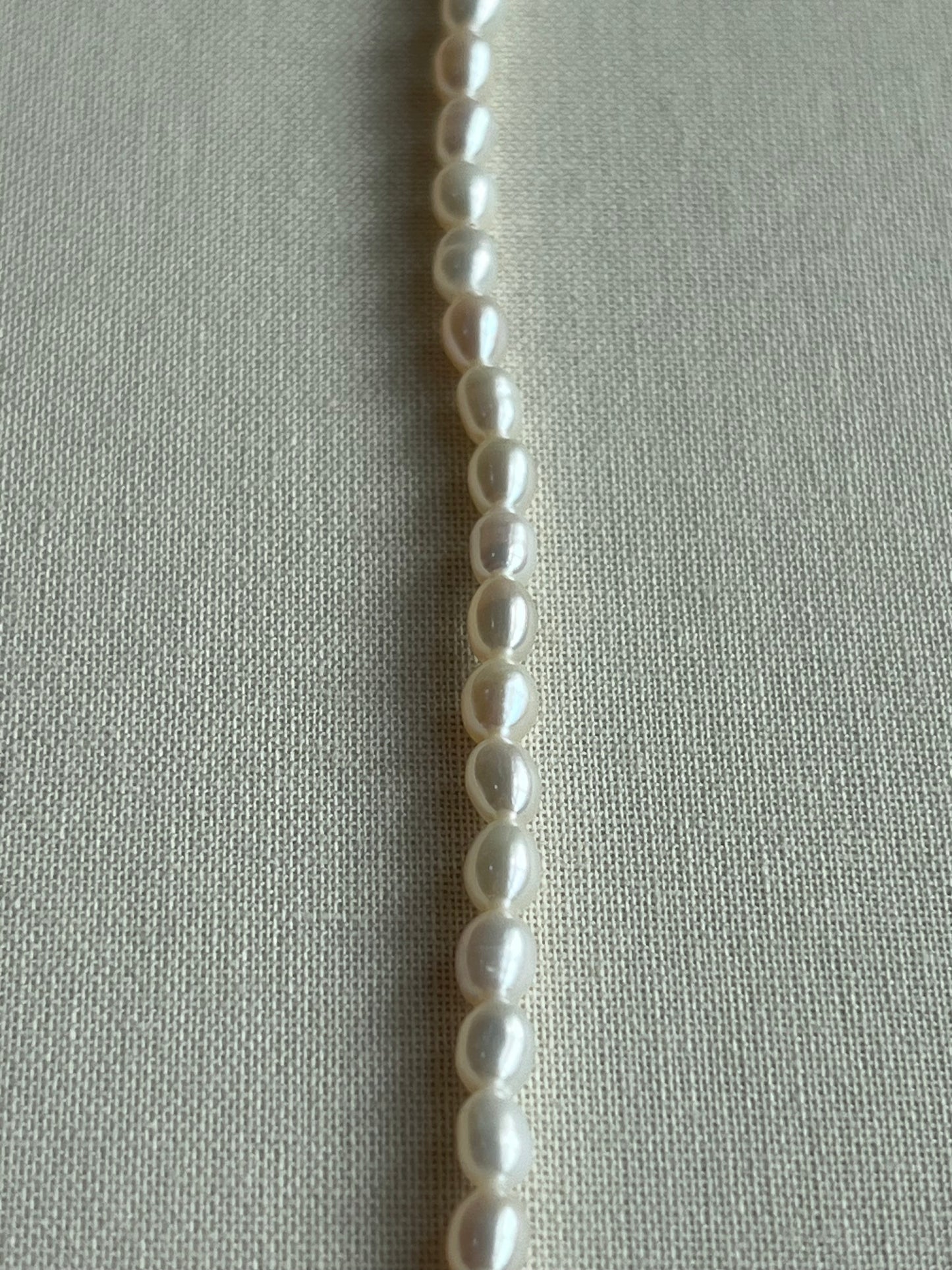 FRESHWATER PEARL LONG NECKLACE