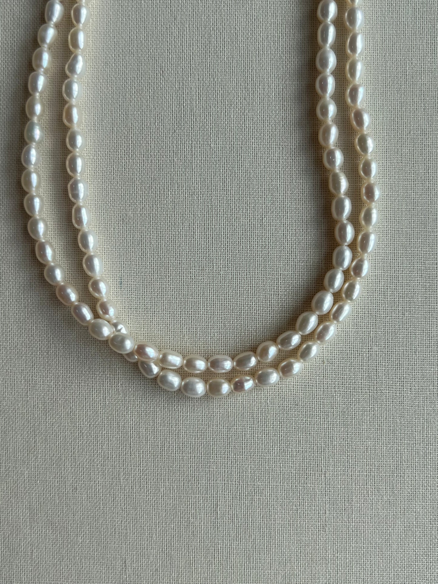 FRESHWATER PEARL LONG NECKLACE