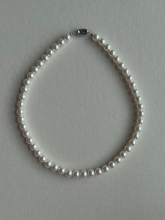 CLASSIC 8MM PEARL NECKLACE