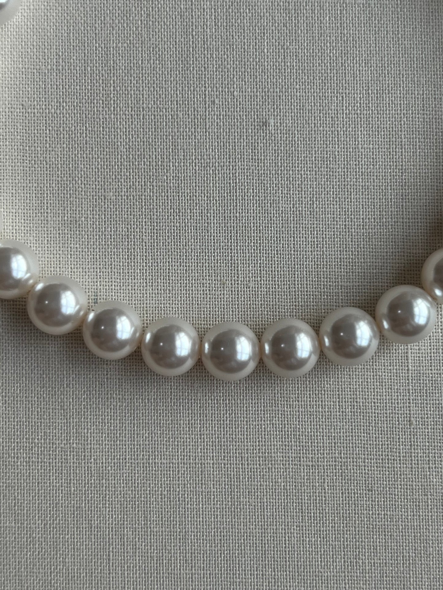 CLASSIC 8MM PEARL NECKLACE