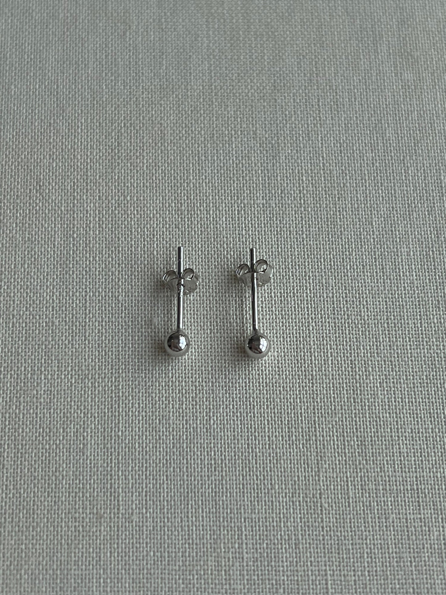 925 SILVER NEEDLE BASIC 3MM EARRING